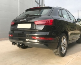 attache caravanne col de cygne Audi Q3