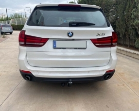 attache caravanne col de cygne BMW X5